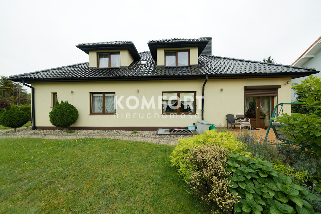 PIĘKNA WILLA REWAL (1)