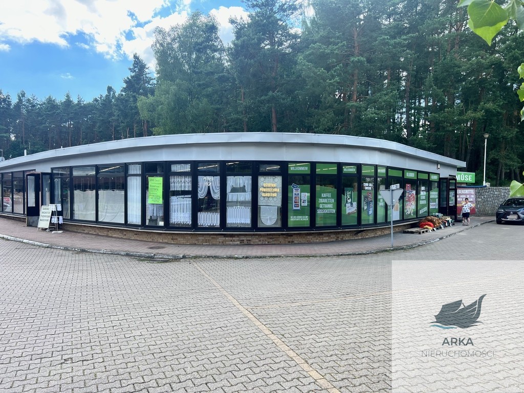 Hala targowa-działająca przynosząca dochody (2)