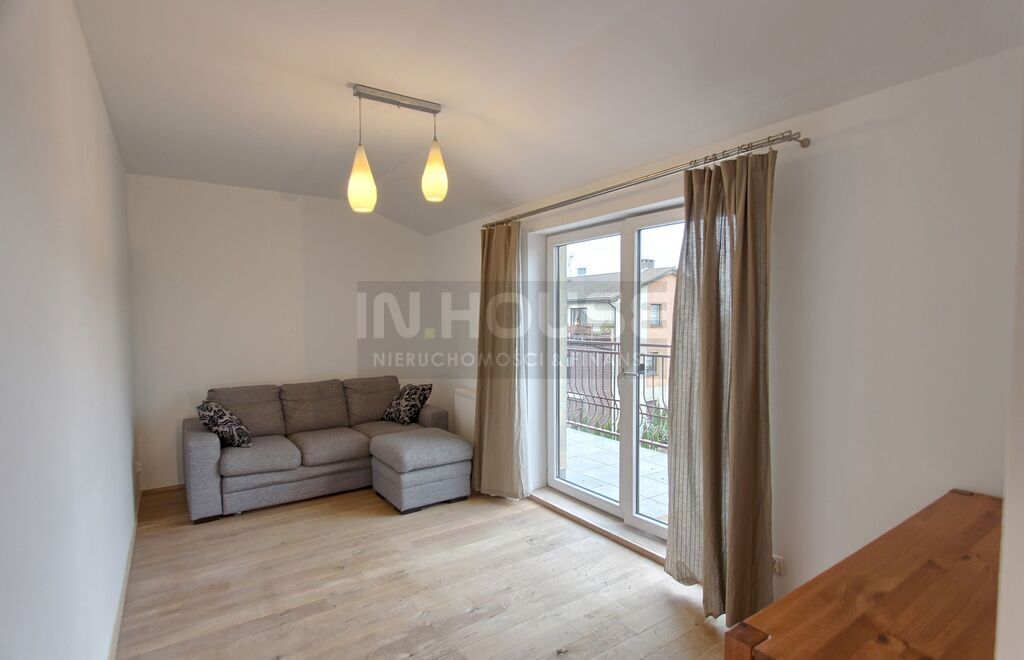 Atrakcyjne dwa poziomy bez skosów Bezrzecze (8)