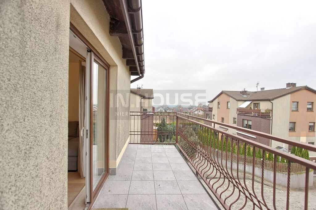 Atrakcyjne dwa poziomy bez skosów Bezrzecze (10)