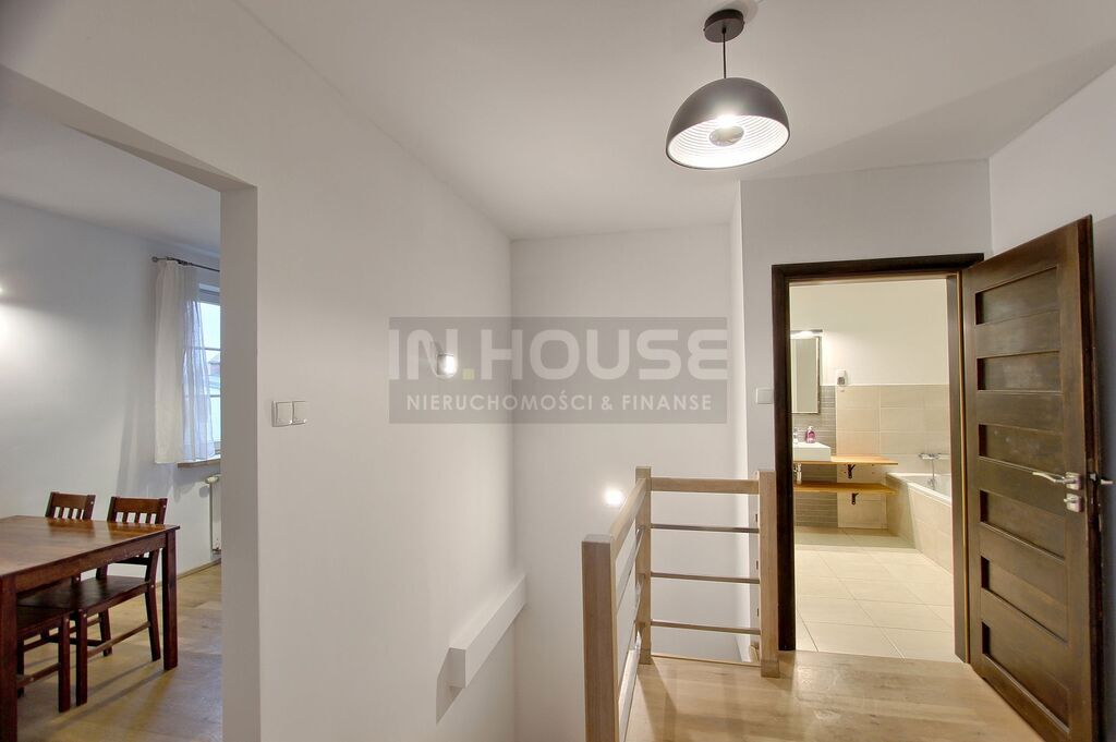 Atrakcyjne dwa poziomy bez skosów Bezrzecze (15)