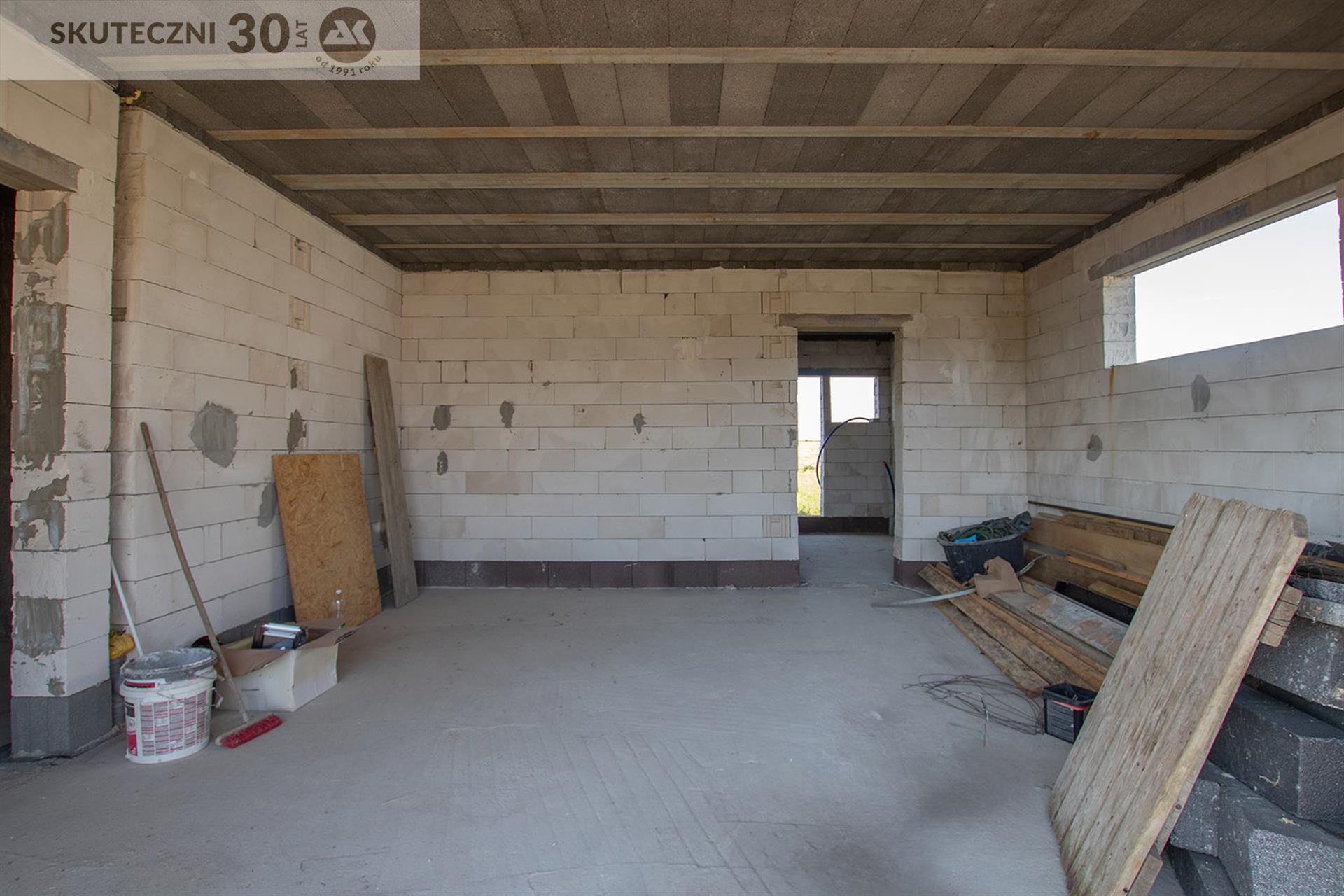 Dom wolnostojący - Niekłonice  (11)