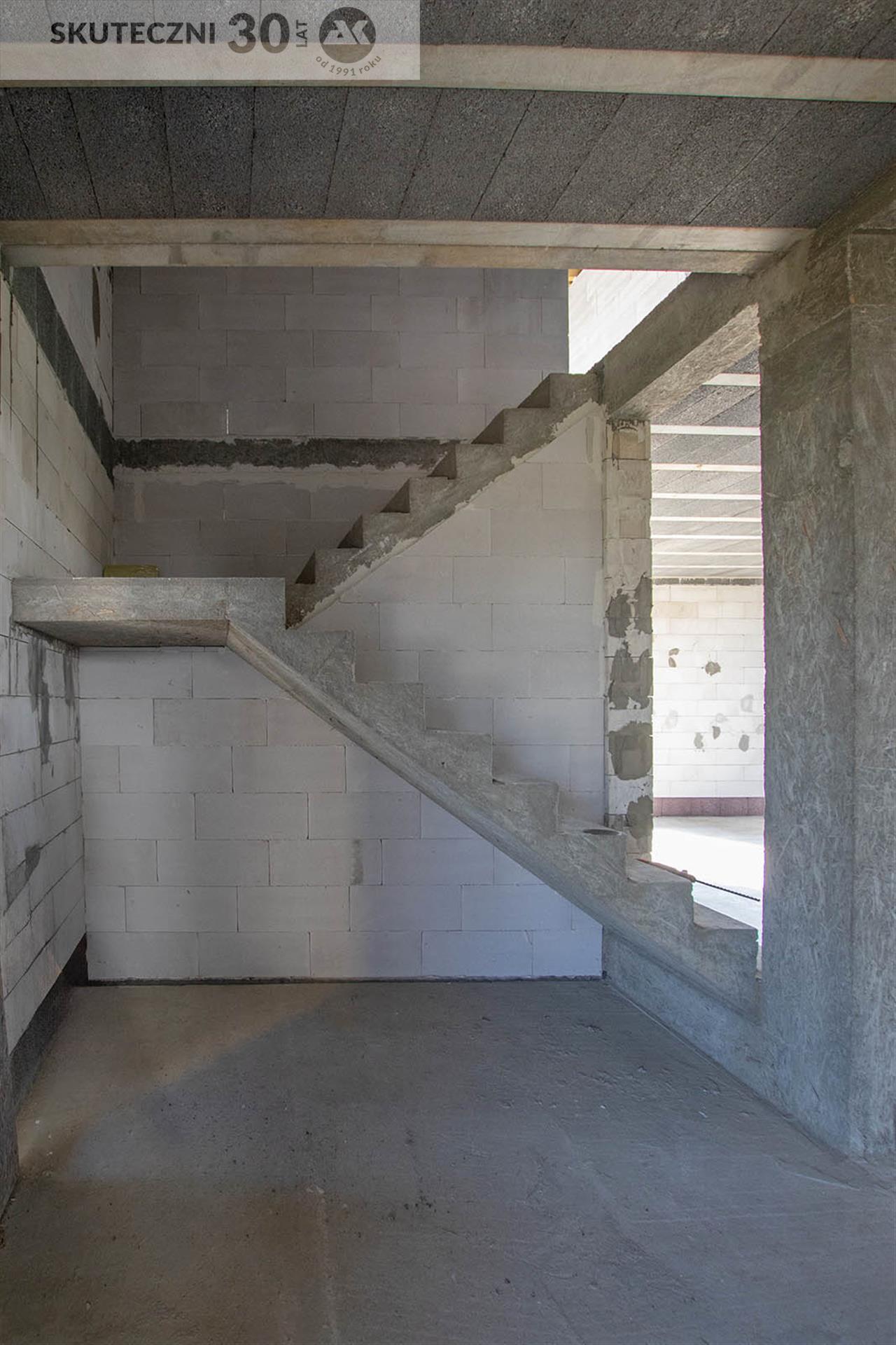 Dom wolnostojący - Niekłonice  (13)