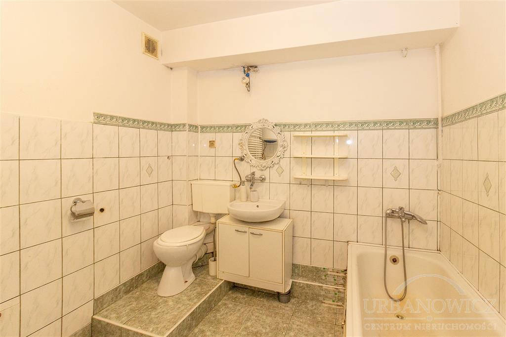 3-pok. mieszkanie w Iwięcinie na parterze. (6)