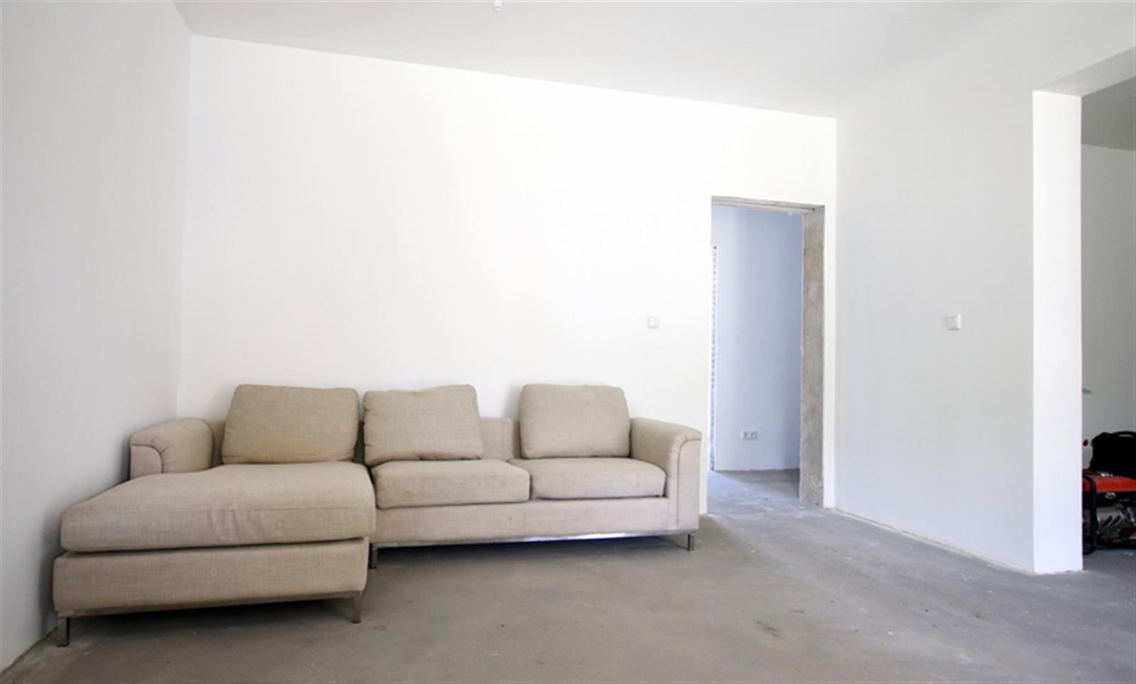 Mieszkanie 3-pok. - połowa domu z działką budowlan (12)