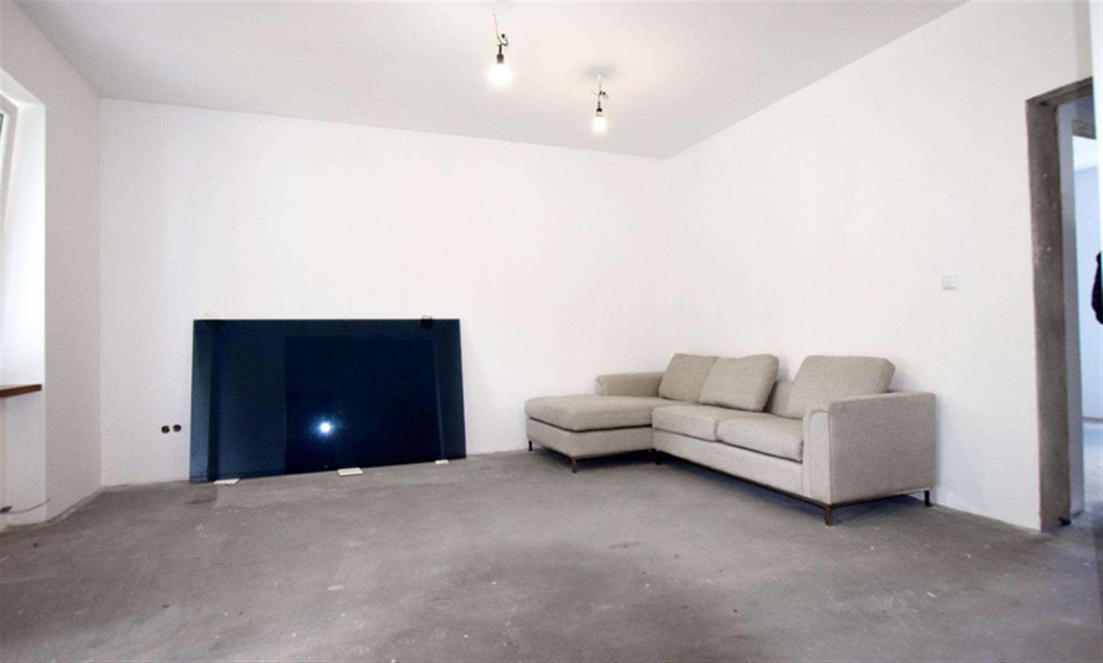 Mieszkanie 3-pok. - połowa domu z działką budowlan (13)