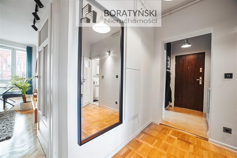 Piękne, 3 pokojowe z balkonem w samym centrum mias (13)