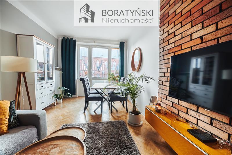 Piękne, 3 pokojowe z balkonem w samym centrum mias (6)