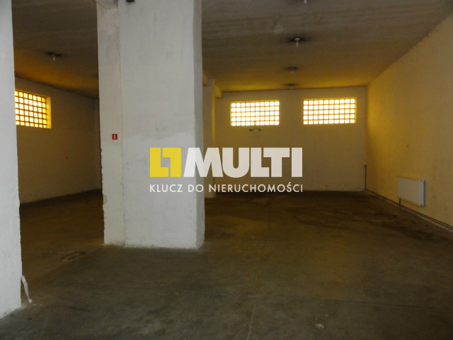 Wynajem, magazyn 340m2, prawobrzeże. (5)