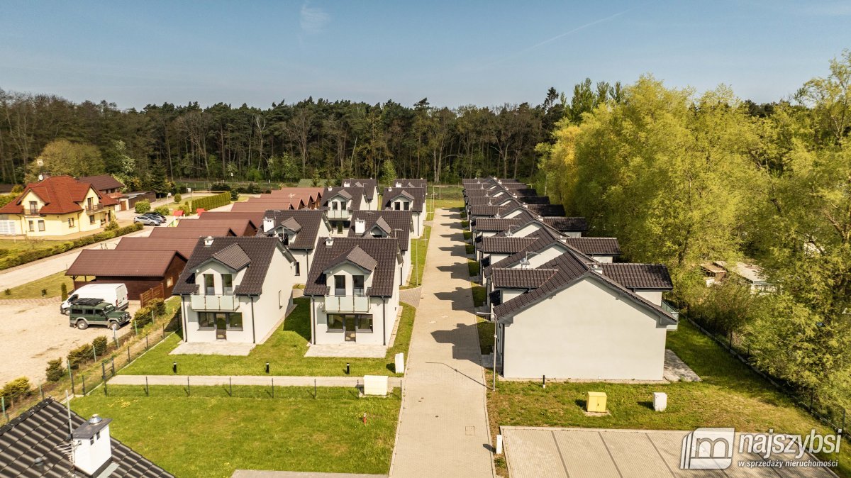 Mielenko - domki inwestycyjne w pierwszej linii za (1)