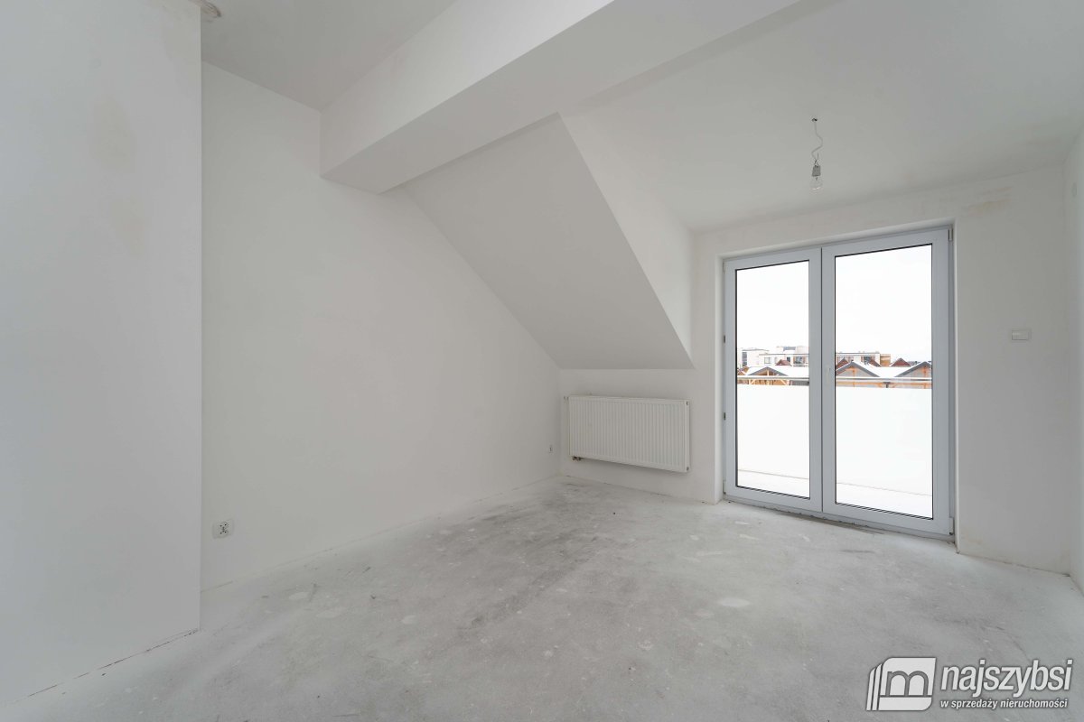 Mielenko - domki inwestycyjne w pierwszej linii za (34)