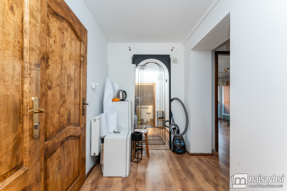 USTRONIE MORSKIE - DOCHODOWY PENSJONAT 400m OD MOR (16)