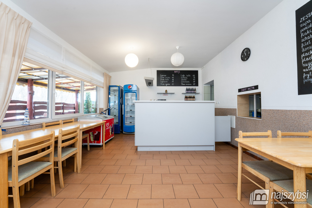 USTRONIE MORSKIE - DOCHODOWY PENSJONAT 400m OD MOR (21)