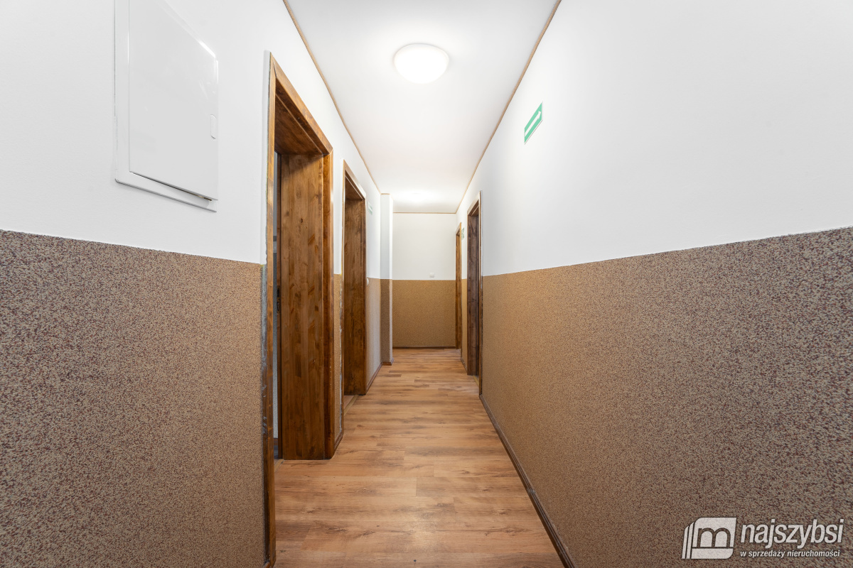 USTRONIE MORSKIE - DOCHODOWY PENSJONAT 400m OD MOR (31)