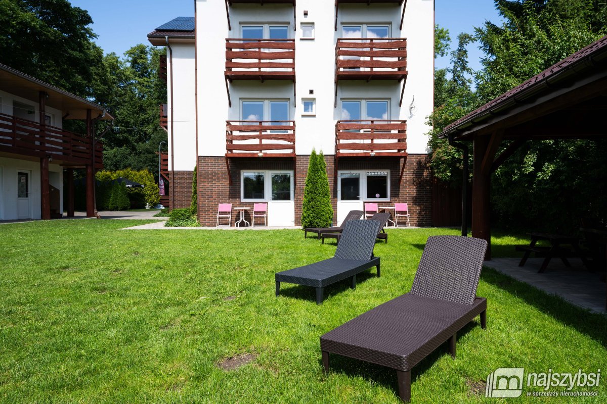 USTRONIE MORSKIE - DOCHODOWY PENSJONAT 400m OD MOR (6)