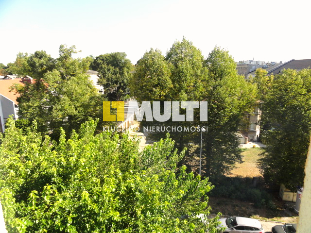 Sprzedaż, 4 pok. 106m2, ul. Bol. Śmiałego. (21)