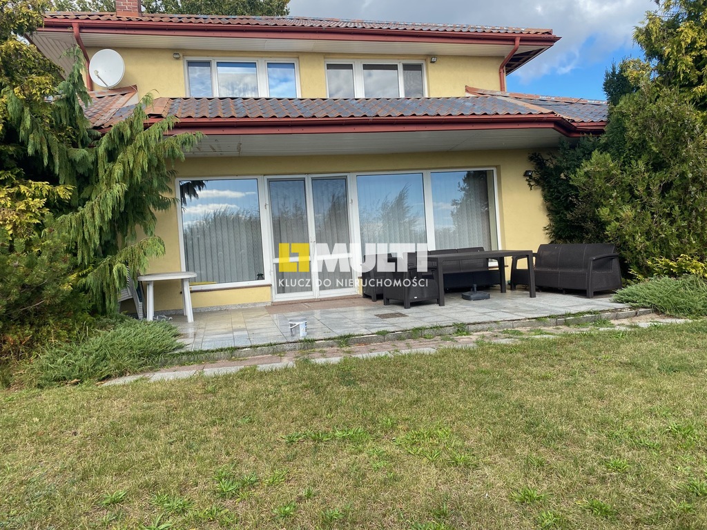 Duży dom wolnostojący w Świnoujściu (2)