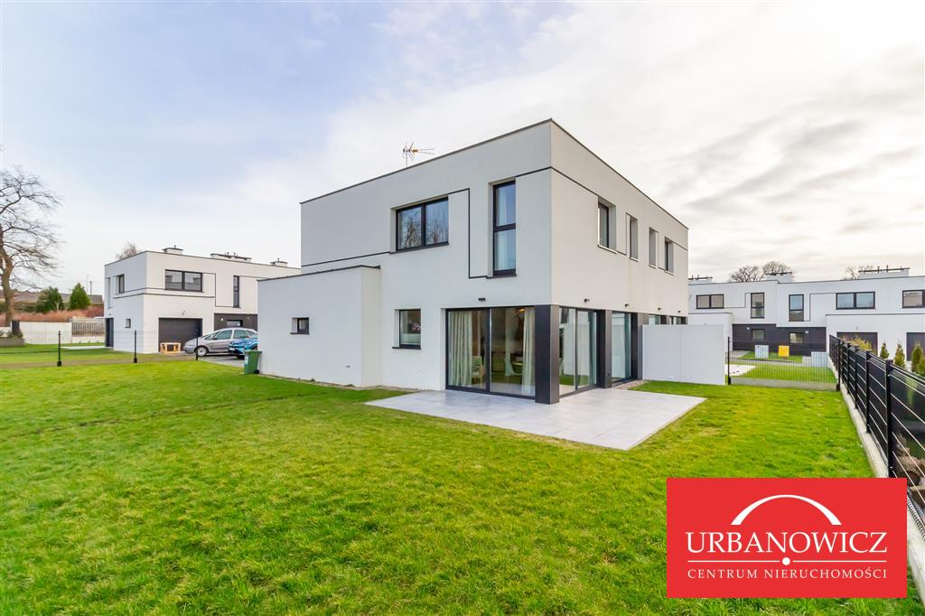 Nowoczesny dom w Nowych Bielicach, ul. Hiacyntów. (1)