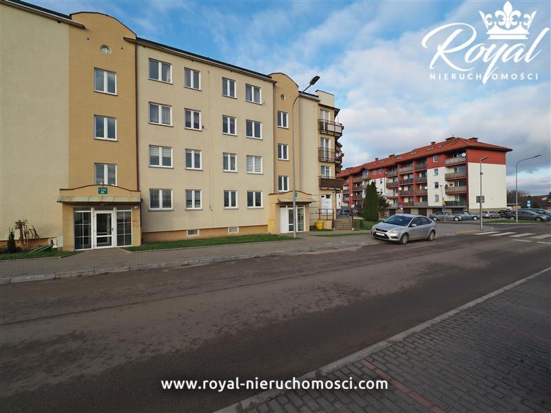 Duża kawalerka z komórką i m.postojowym ! (13)