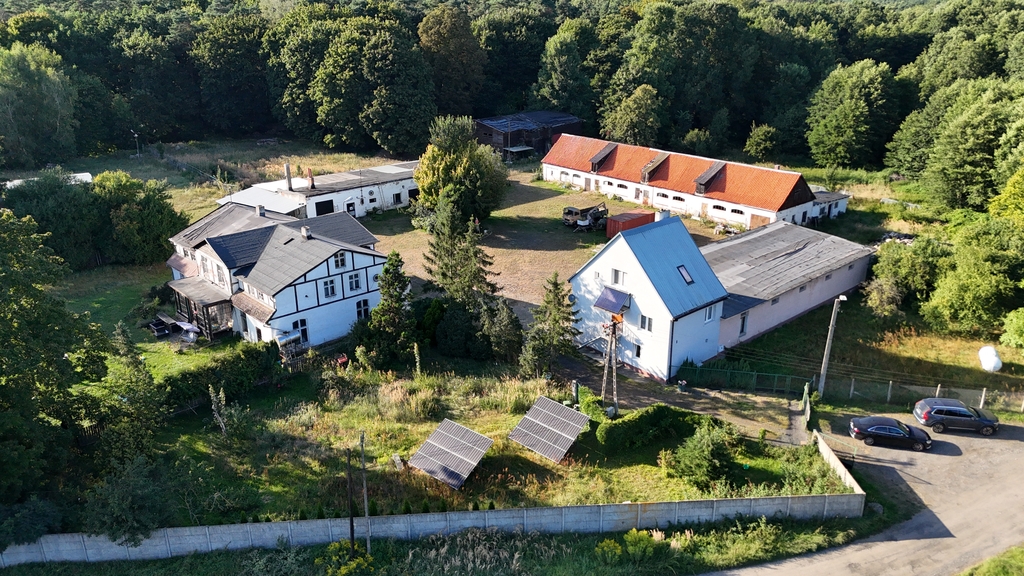 Obiekt, 1,240 m2, Sierakowo  (2)