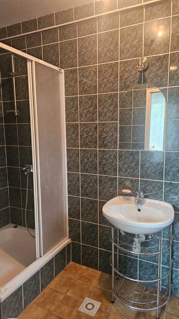 Lokal, 1,240 m2, parter, Sierakowo  (29)