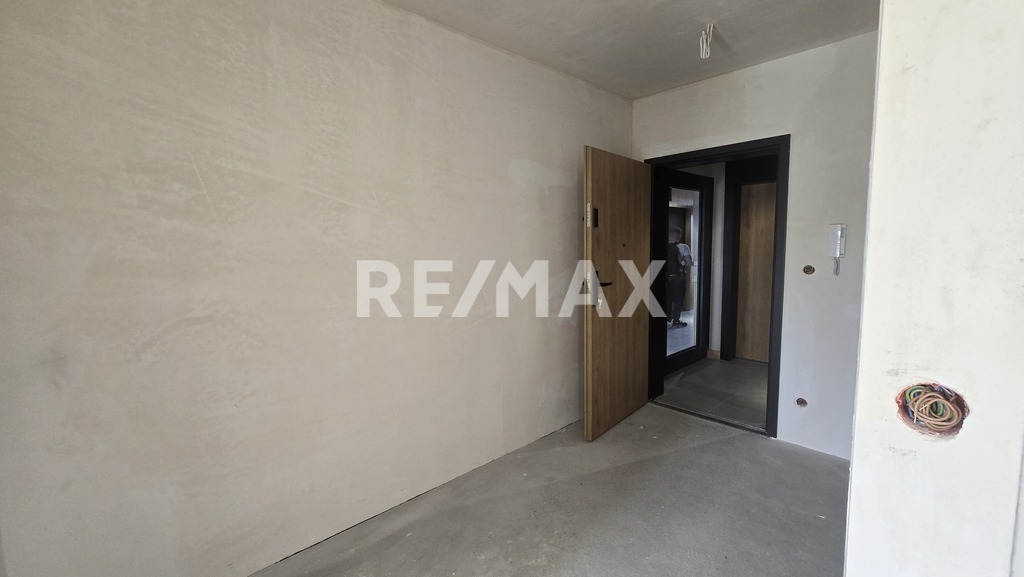 Mieszkanie narożne z tarasem, blisko centrum (2)