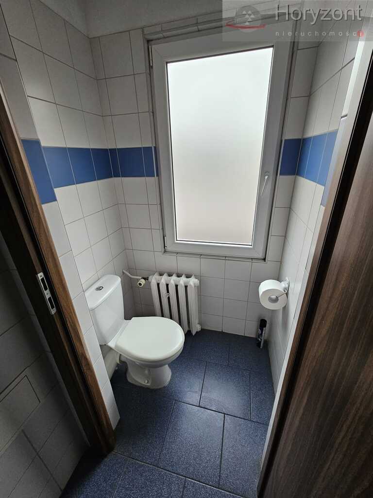 Pokoje biurowe 15-30m2, blisko ul. Celnej (5)