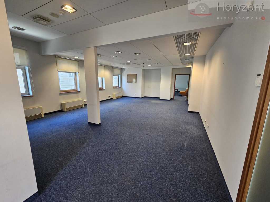 Lokal 150/700m2, serce miasta 30zł/1m2 + vat (4)