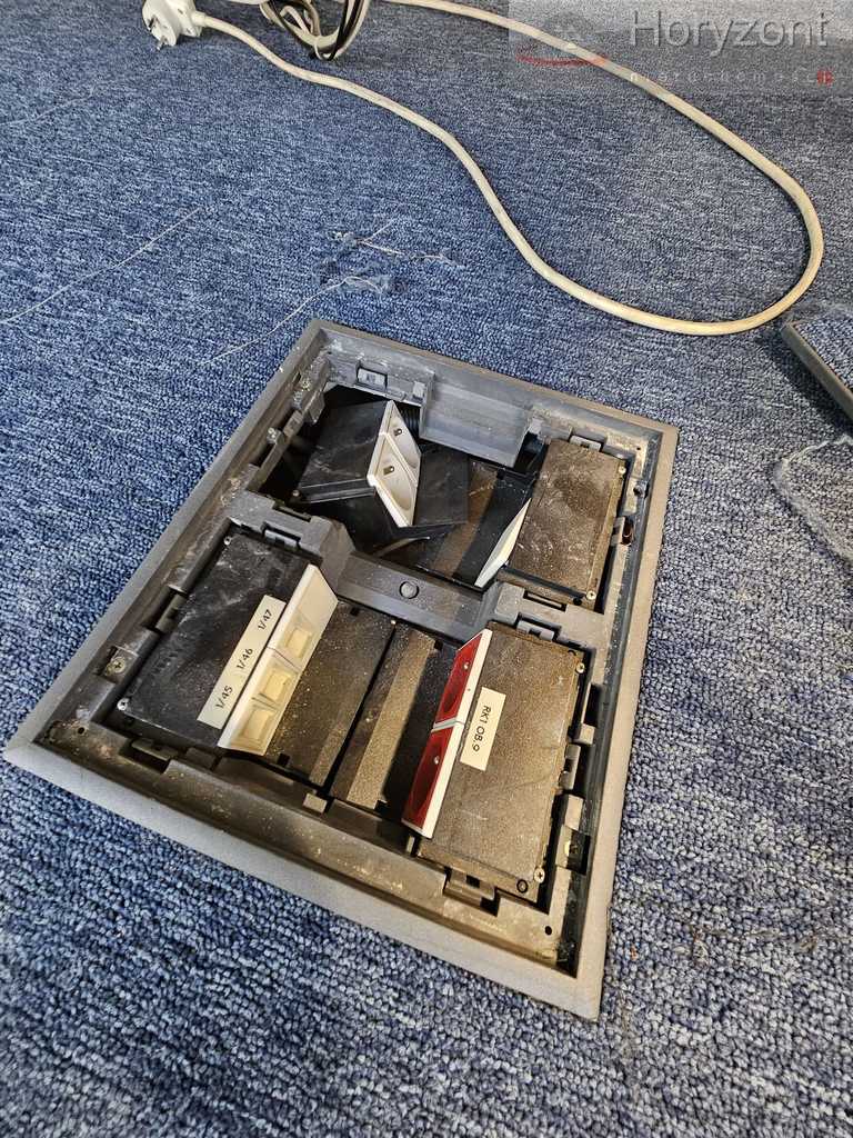 Lokal 150/700m2, serce miasta 30zł/1m2 + vat (17)