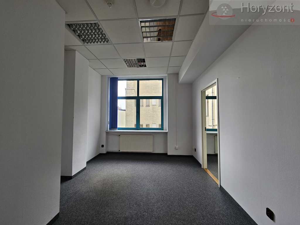 Biurowiec w Centrum 270m2 11pok. - 30zł/1m2 (11)