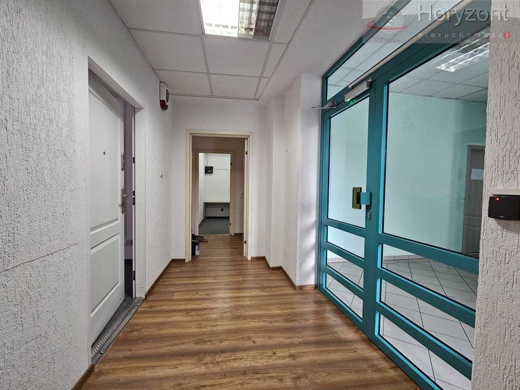 Biurowiec w Centrum 270m2 11pok. - 30zł/1m2 (14)