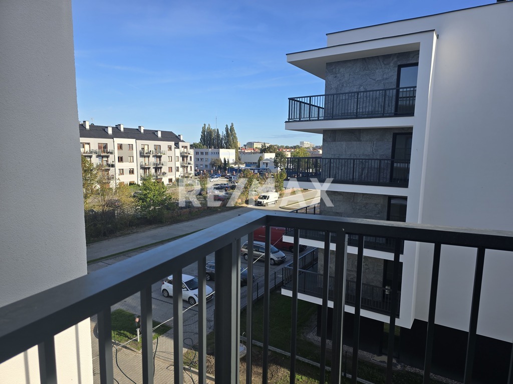 Tanio, 2 pokoje, 4 piętro, B92 (4)