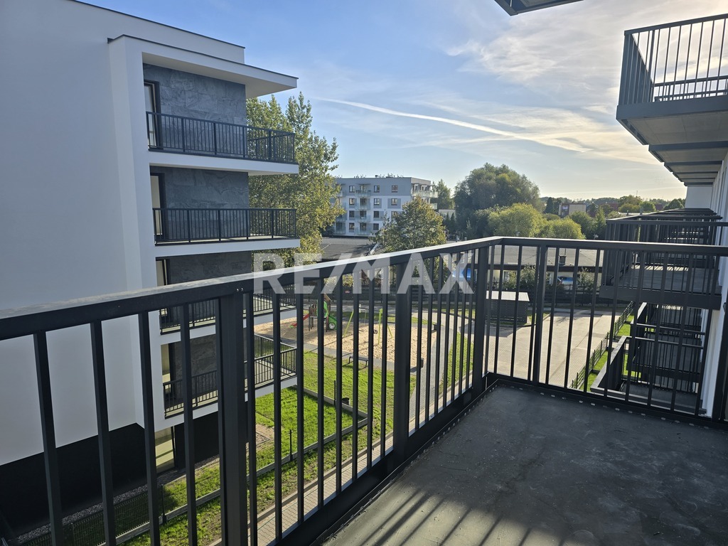 Tanio, 2 pokoje, 4 piętro, B92 (1)