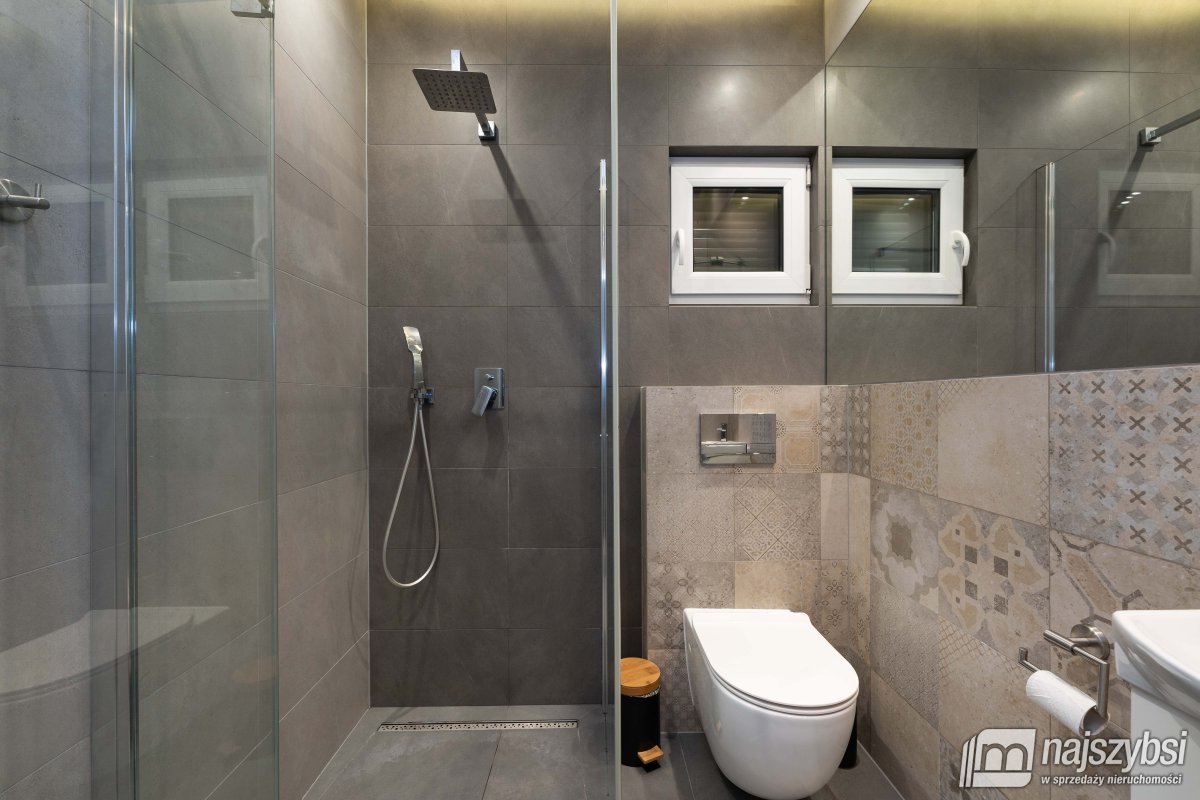 Charzyno - piękny dom parterowy z 2019 roku (18)