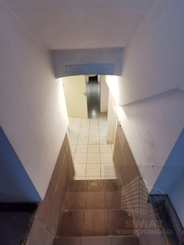 Lokal na sprzedaż w centrum miasta (19)