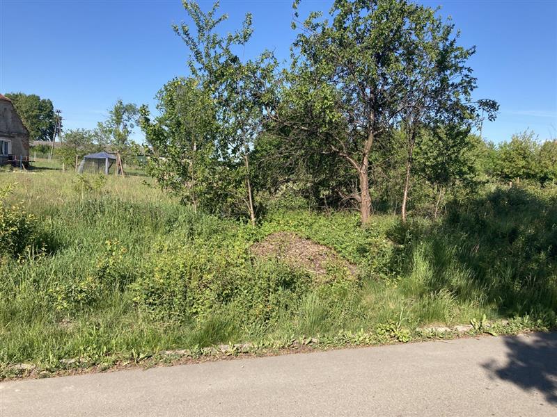 Kościernica – uzbrojona działka budowlana 909 m2 (1)