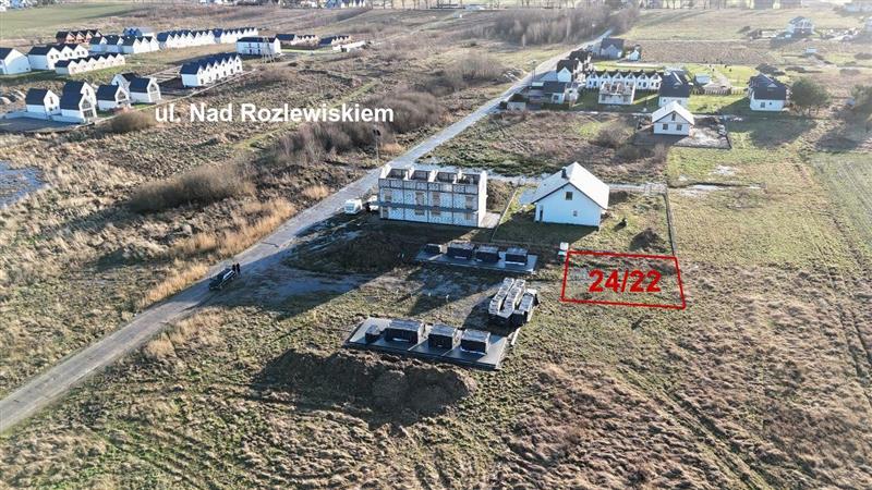 Sarbinowo: działka pod dom/biznes 800 m od morza (3)