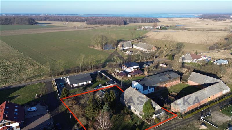 Dom wolnostojący - Dobiesławiec  (2)