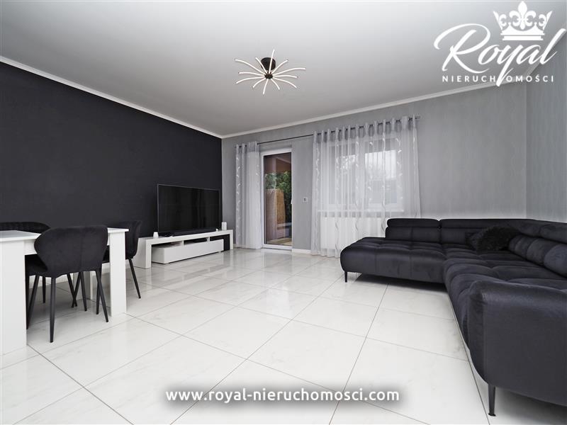 Skrajny dom szeregowy 2012r. na fajnym osiedlu ! (6)