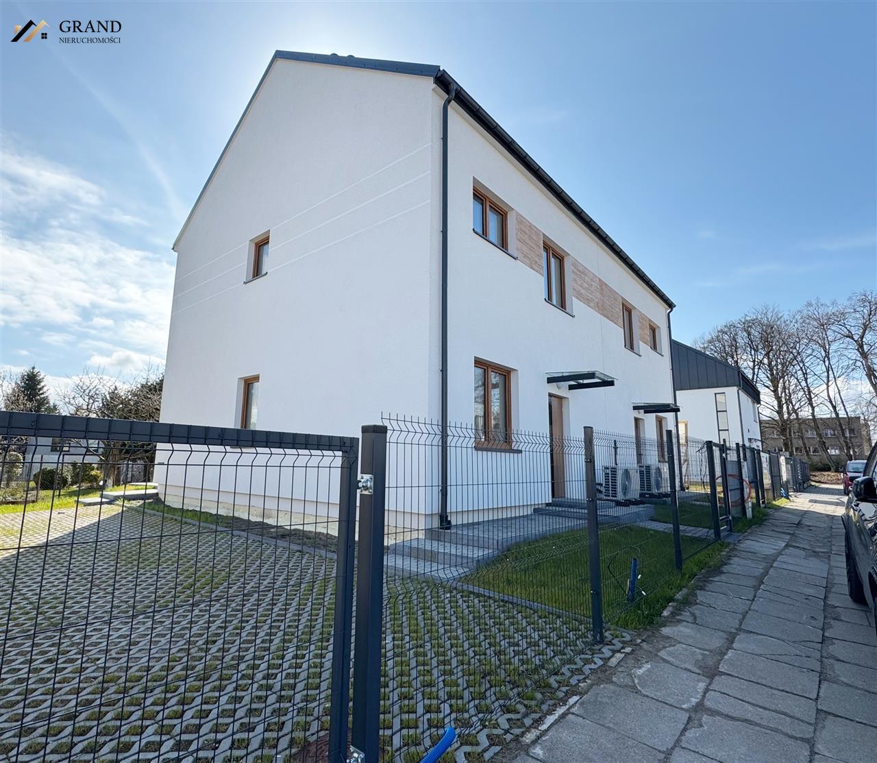 Lokal mieszkalny w zabudowie bliźniaczej- ogródek  (7)