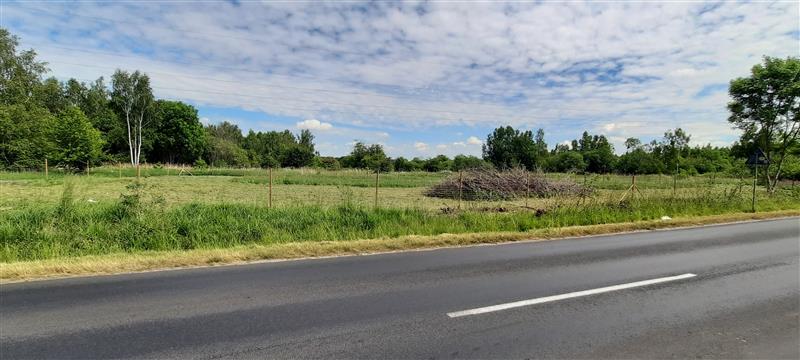 Działka usługowa - Białogard  (2)