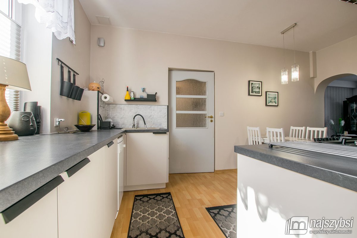 STEPNICA- 3- pokoje z ogródkiem niedaleko portu (8)