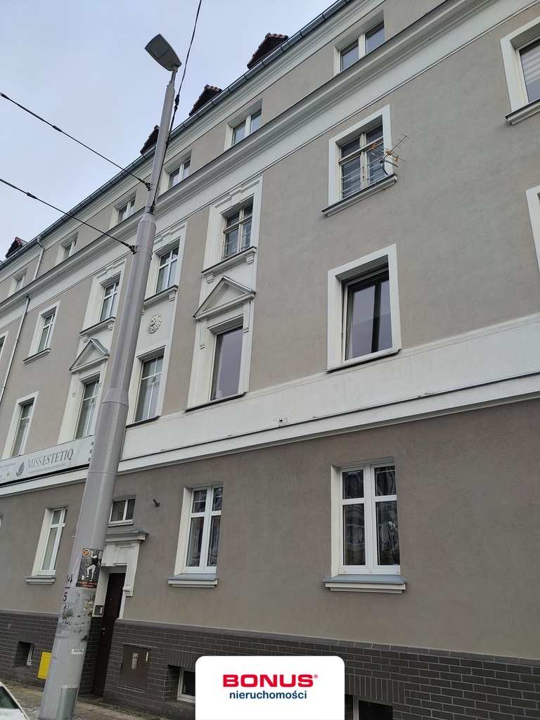 Mieszkanie 58m2, 3p., balkon, w centrum do remontu (11)