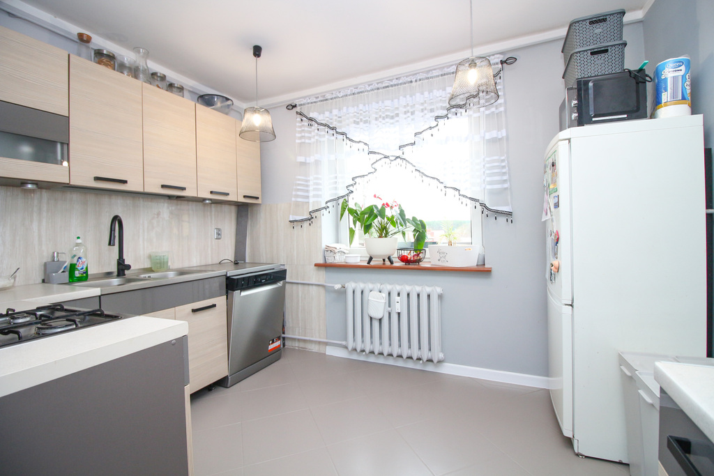 Duża kawalerka lub 3 pokoje . Lubiszyn (10)