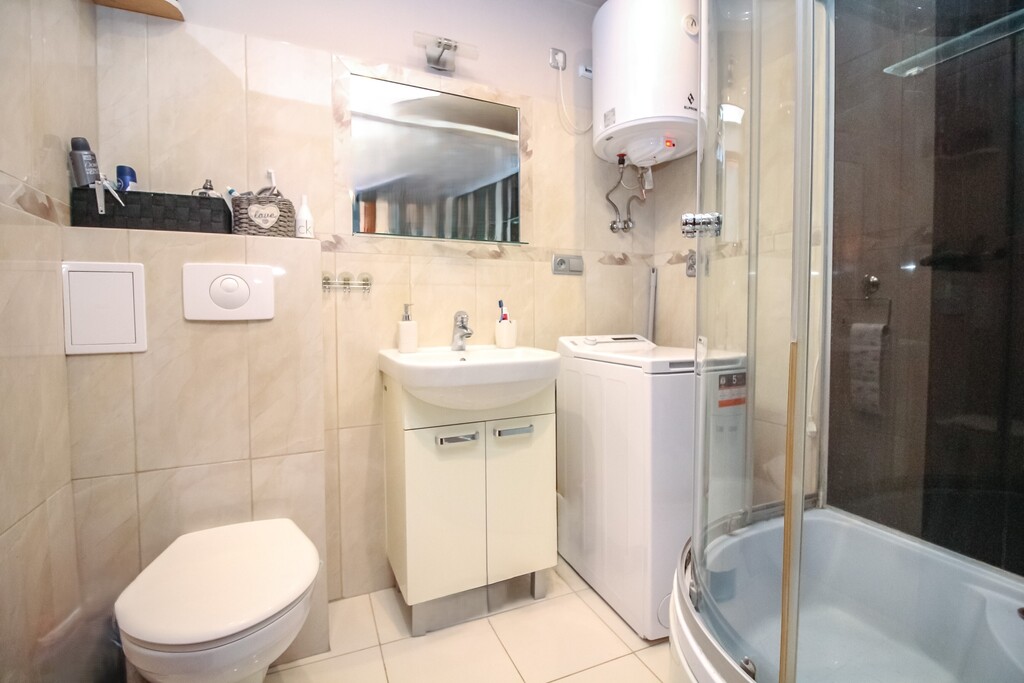 Duża kawalerka lub 3 pokoje . Lubiszyn (12)