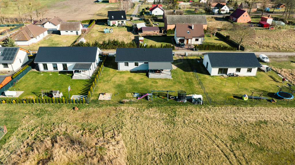 Dom jednorodzinny w okolicy Goleniowa (2)