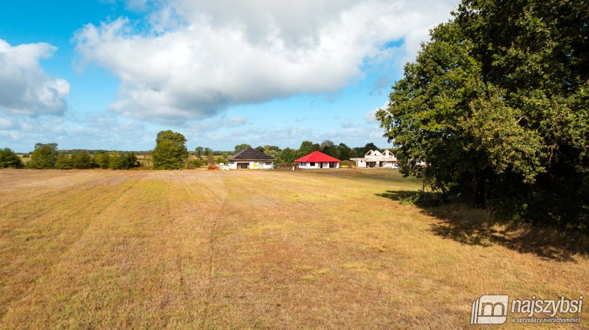 Nowogard - dom  w stanie surowym z dachem (12)