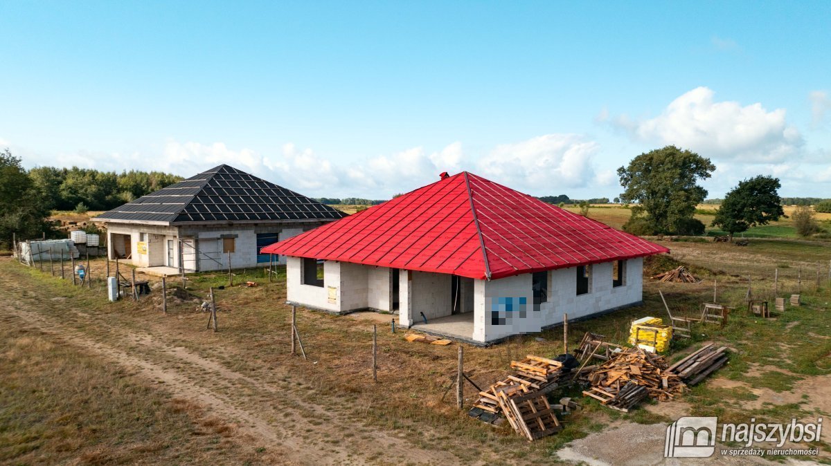 Nowogard - dom  w stanie surowym z dachem (3)