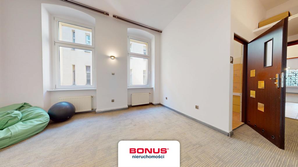 Super lokalizacja, idealne na kancelarię, gabinet! (8)