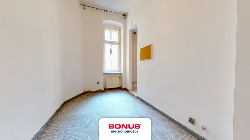 Super lokalizacja, idealne na kancelarię, gabinet! (12)